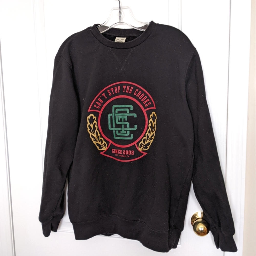 3/$30 Men's Black, red & Gold Toronto Crewneck Crook's